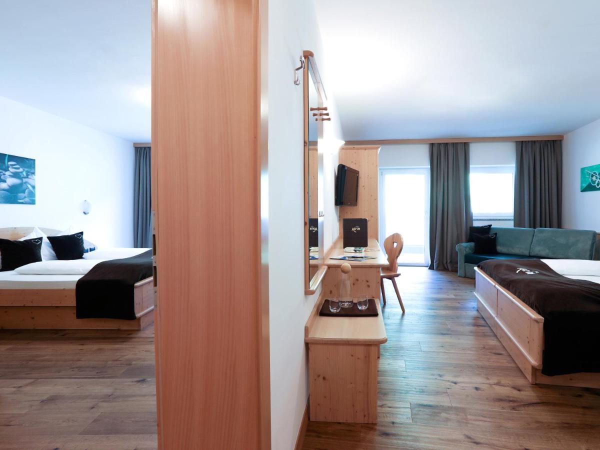 Hotel Alpin Colle Isarco Exterior photo