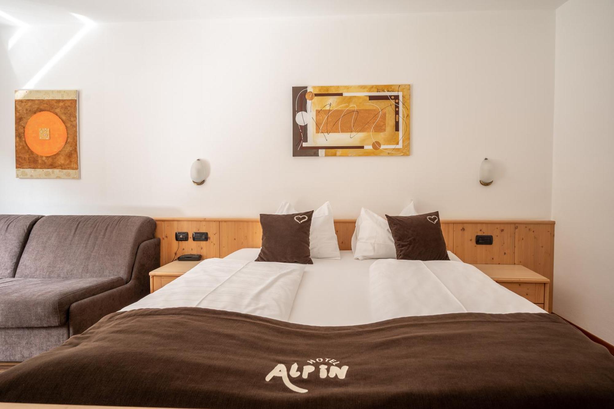 Hotel Alpin Colle Isarco Exterior photo