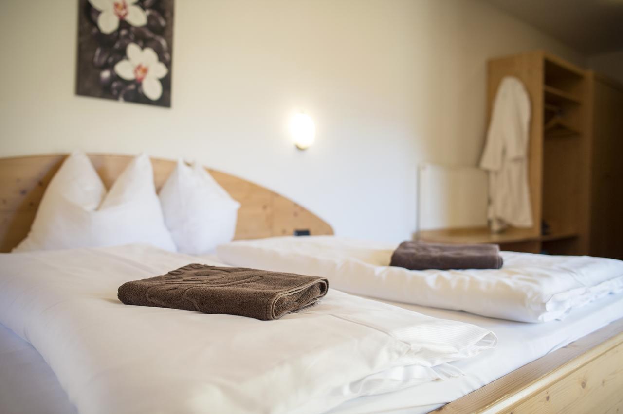 Hotel Alpin Colle Isarco Exterior photo