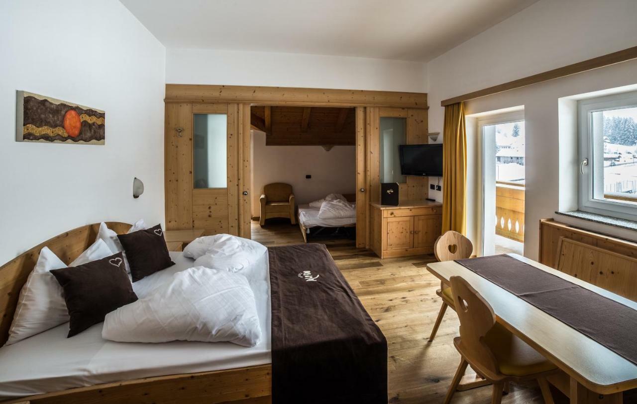 Hotel Alpin Colle Isarco Exterior photo